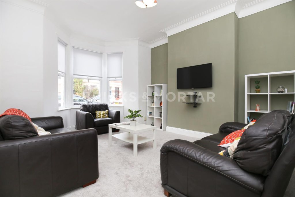 (£125pppw) Cheltenham Terrace, Heaton, Newcastle upon Tyne, NE6