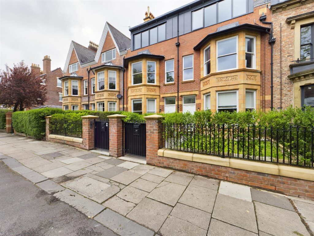 West Avenue, Gosforth, Newcastle Upon Tyne