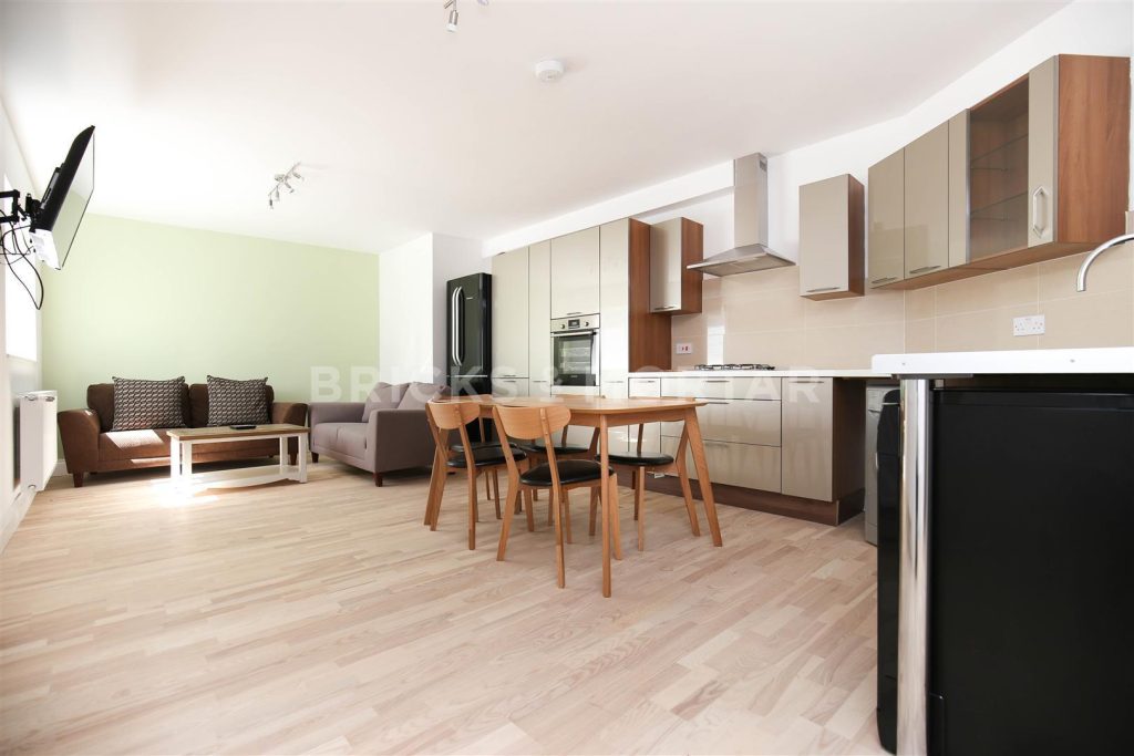 (£145pppw) St James Street, City Centre, NE1