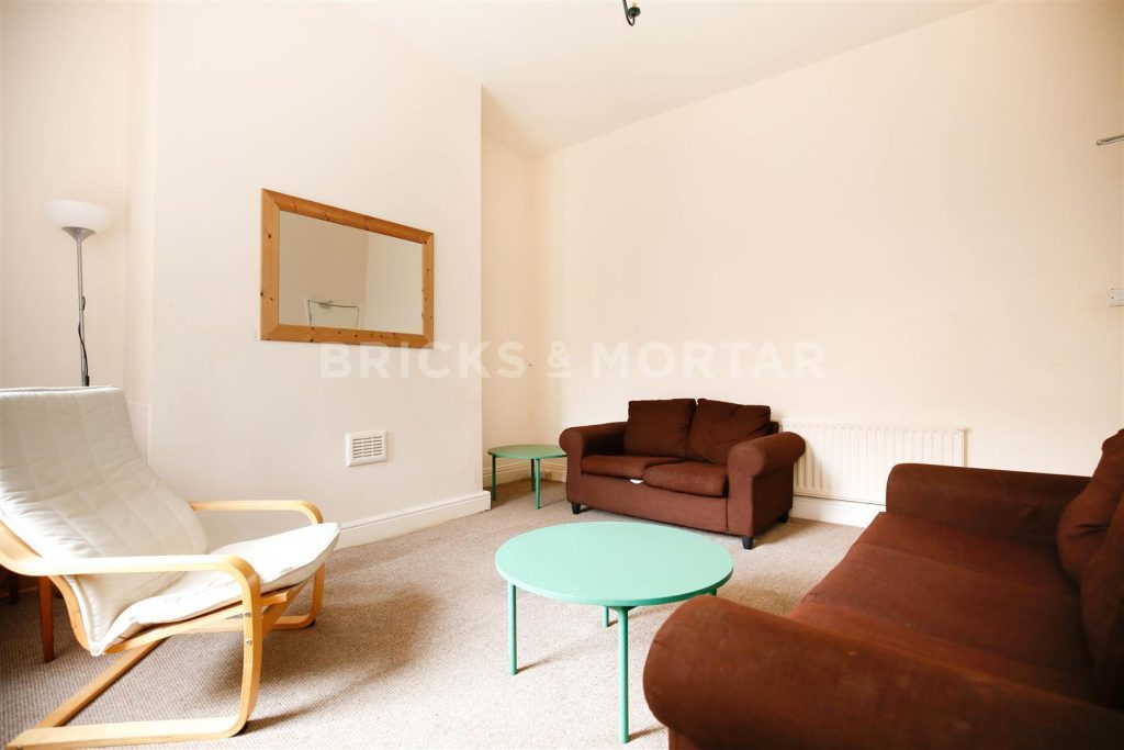 (£90pppw) Cardigan Terrace, Heaton, Newcastle Upon Tyne