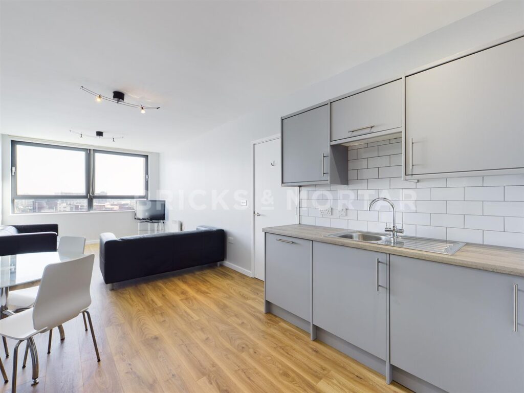 (£167pppw) 55 Degrees North, City Centre, Newcaslte Upon Tyne