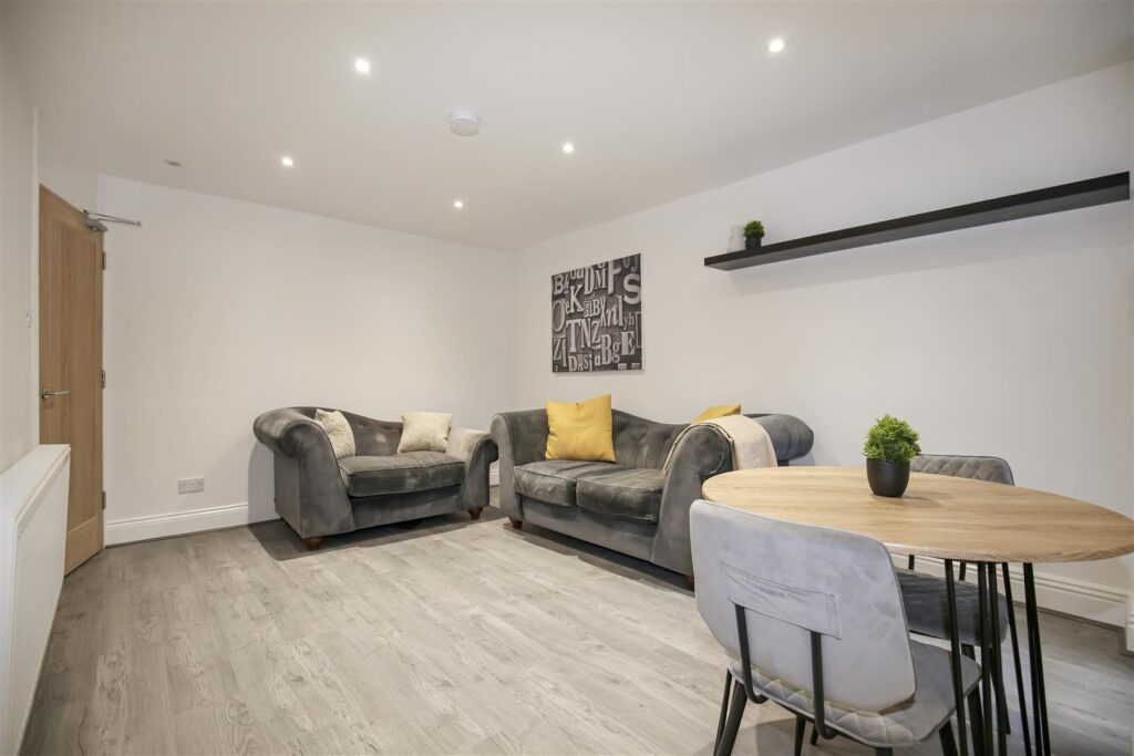 (Professional House Share) Telford Street, Gateshead