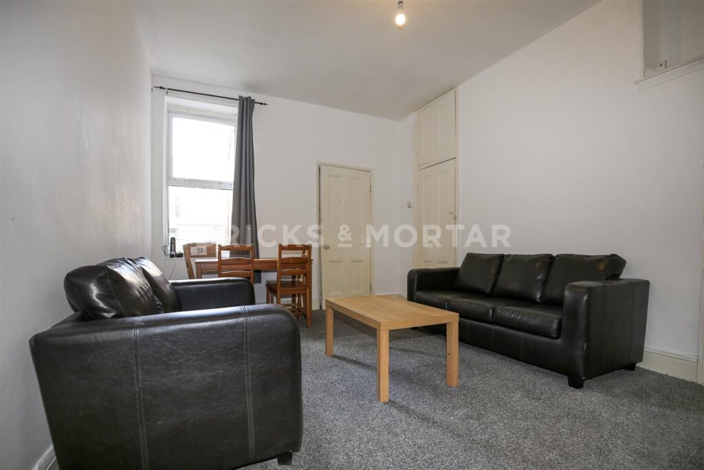 (£144pppw) Ashleigh Grove, West Jesmond