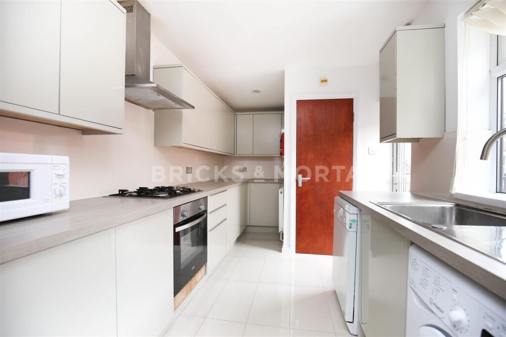 (£135pppw) Dinsdale Road, Sandyford, NE2