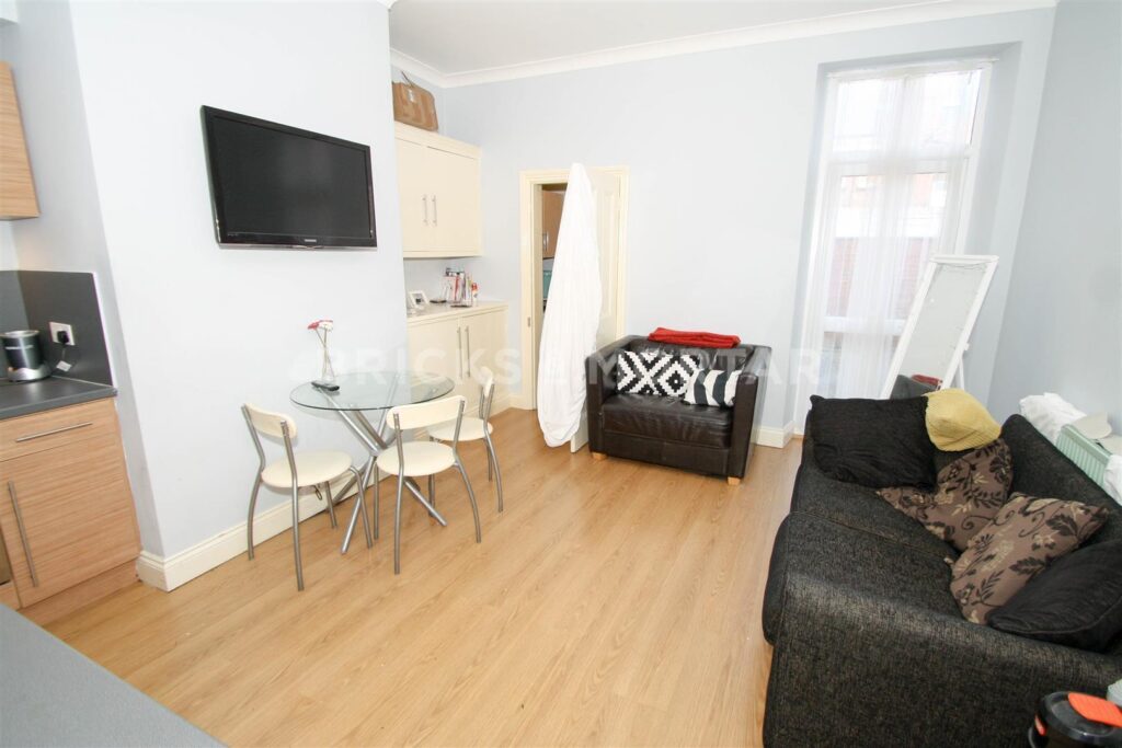 (£150pppw) Thornleigh Road, Jesmond, Newcastle Upon Tyne