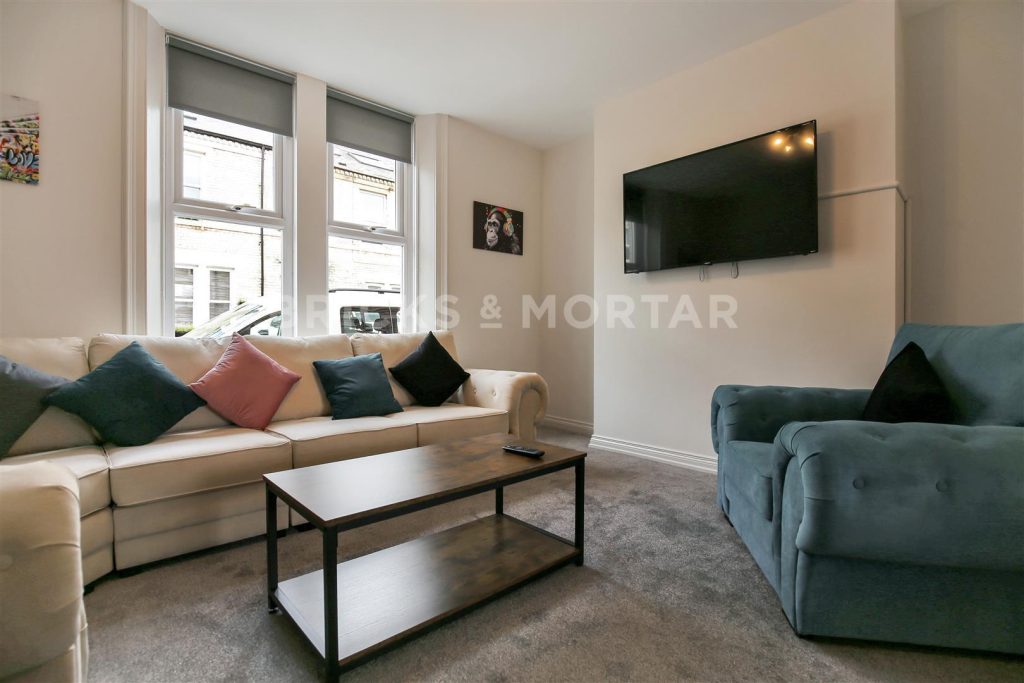 (£160pppw) Clayton Park Square, Jesmond, Newcastle Upon Tyne