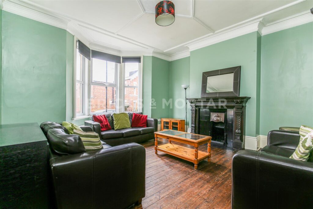 (£125pppw) Queens Terrace, Jesmond, Newcastle Upon Tyne, NE2