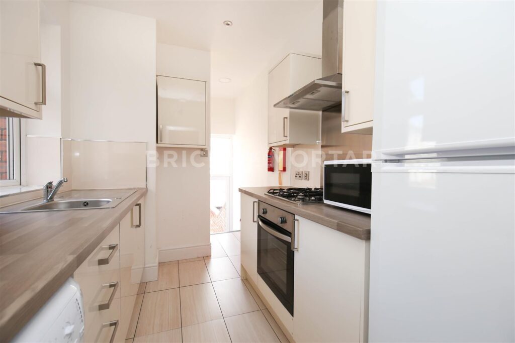 (£135pppw) Brandon Grove, Sandyford, Newcastle Upon Tyne