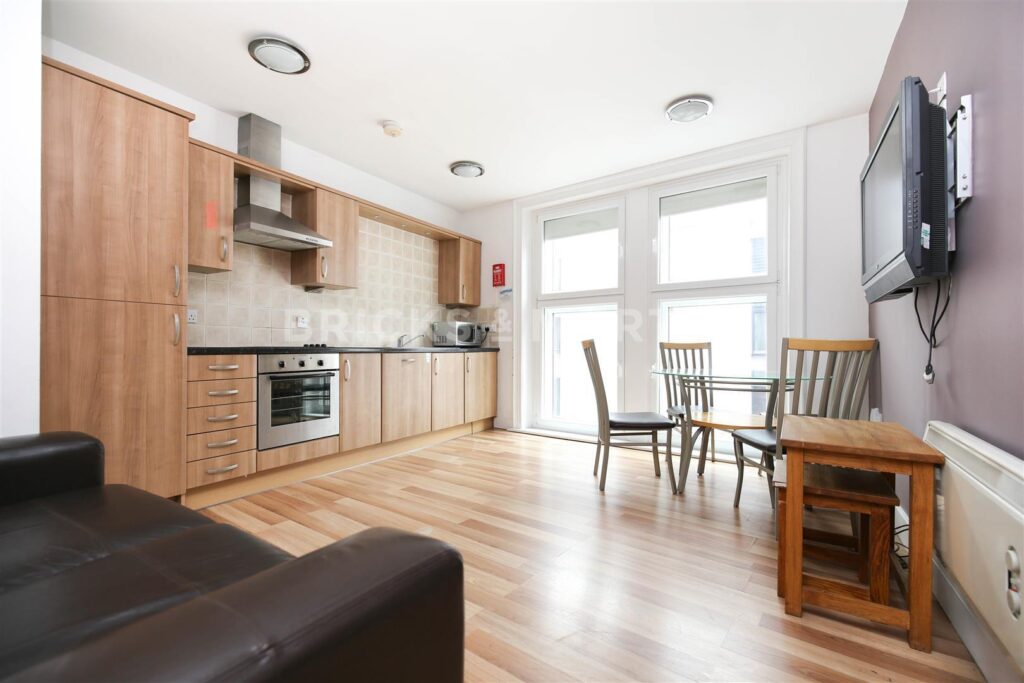 City Apartments, City Centre, NE1