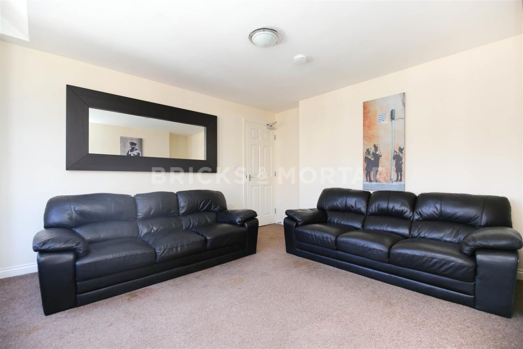 (£157pppw) Lavender Gardens, Jesmond, Newcastle Upon Tyne, NE2