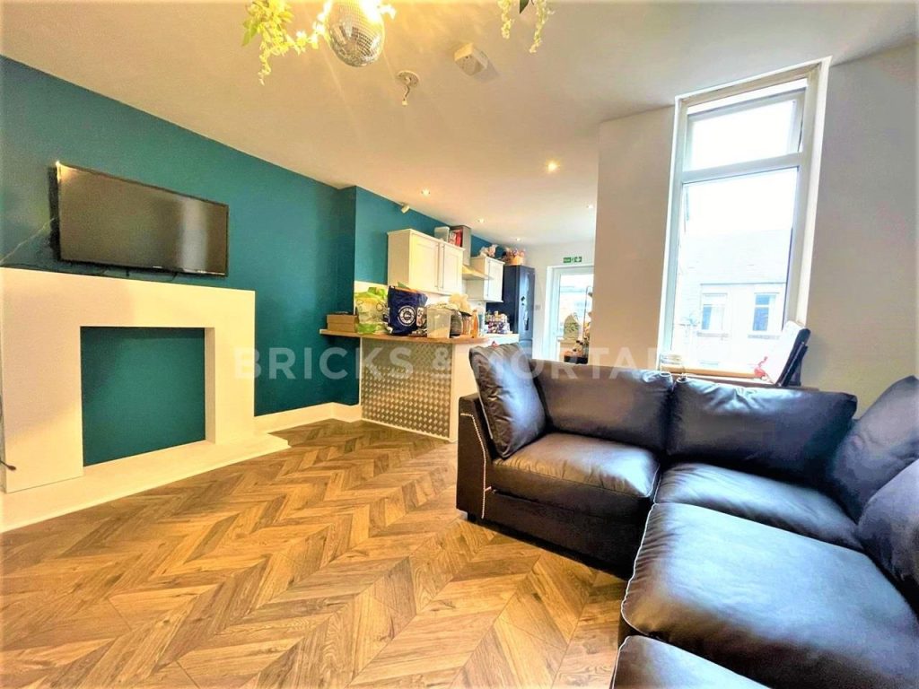 (£110pppw) Second Avenue, Heaton, Newcastle Upon Tyne