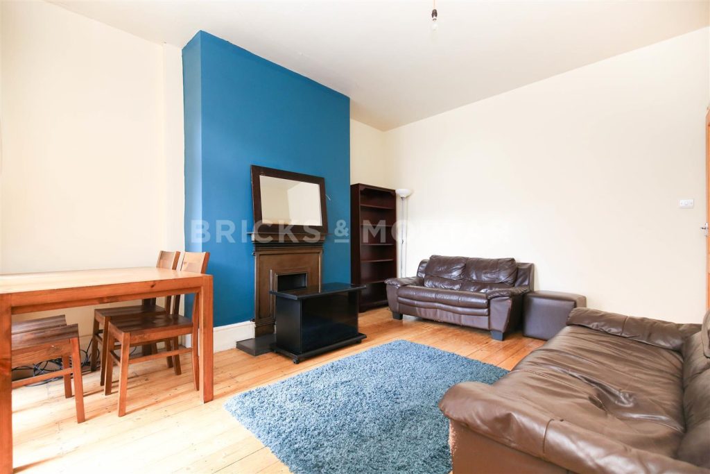 (£98pppw)  Rokeby Terrace, Heaton, Newcastle upon Tyne NE6