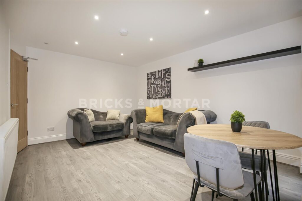 (Professional House Share) Telford Street, Gateshead